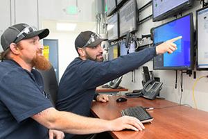 Water-Utility-Control-Room-with-Workers-400x266